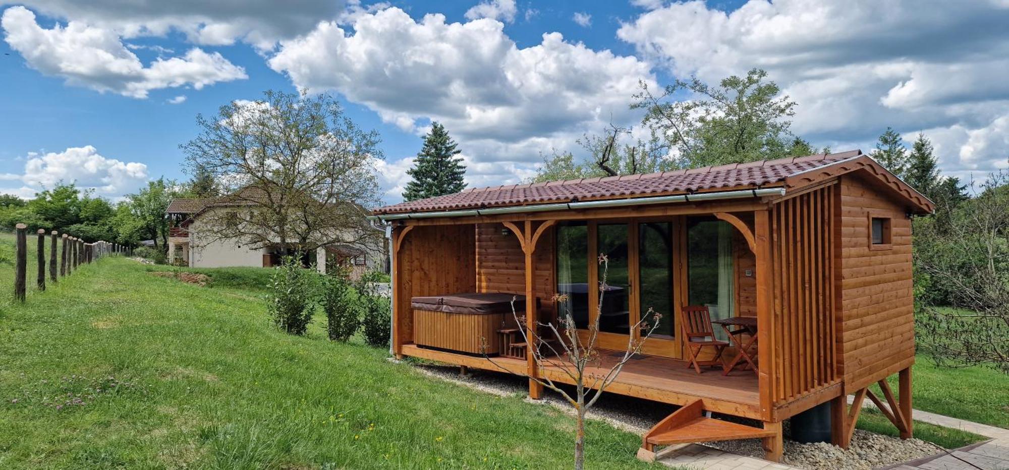 Reteskert Vendeghaz Es Apartman Белапатфальва Экстерьер фото